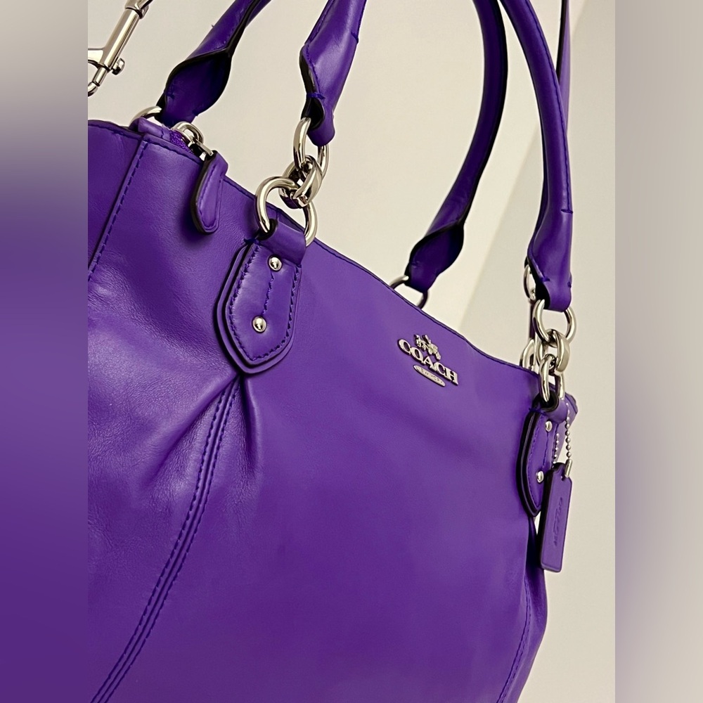 COACH Bright Purple Carryall In Smooth Relaxed Leather - Picture 5 of 14
